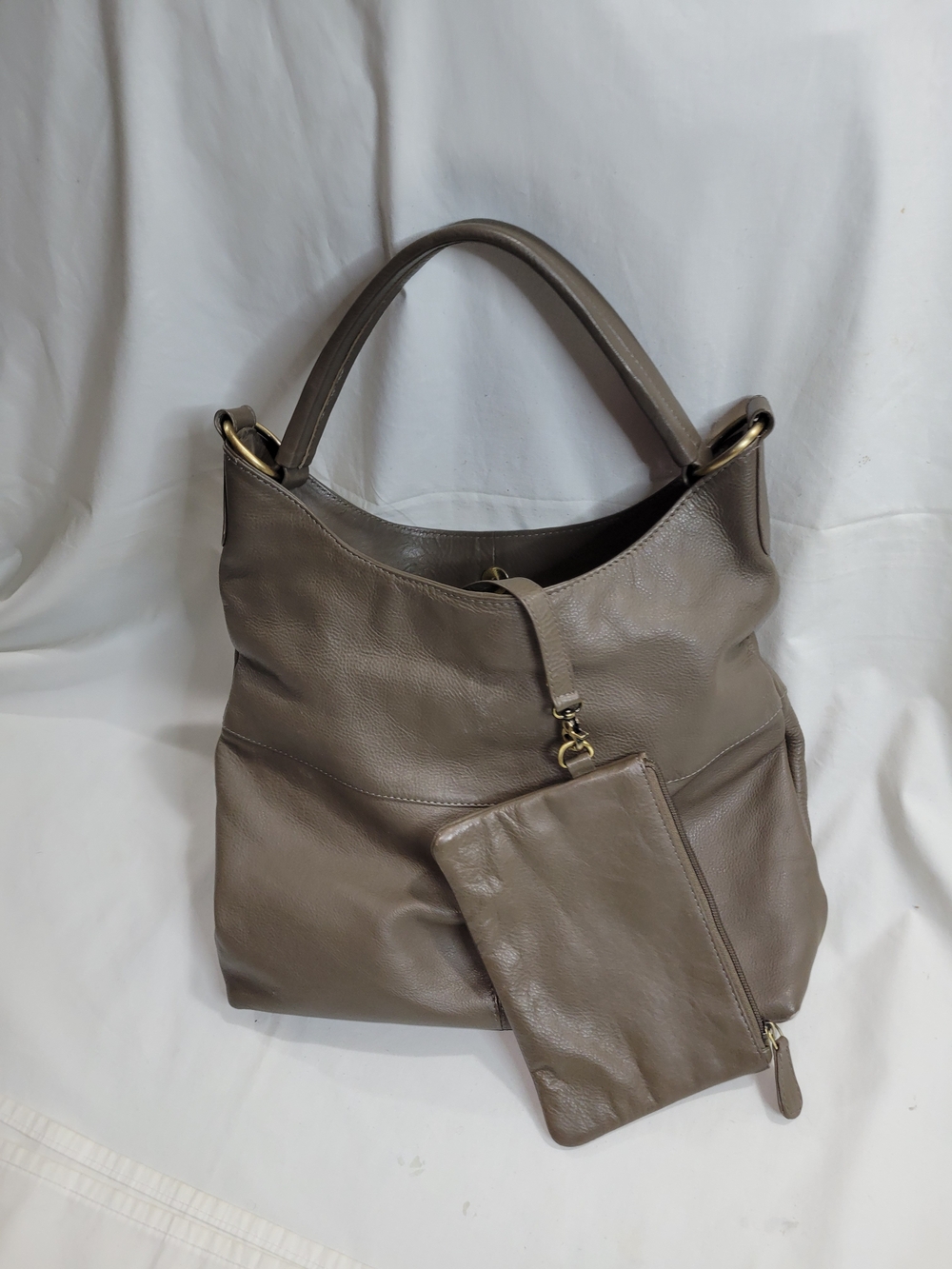 Condura Women's Taupe Leather Hobo Bag with Wristlet